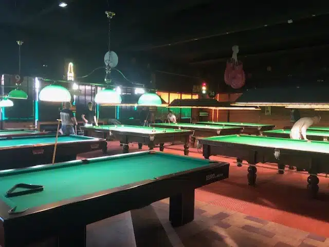 billard charlemagne lyon